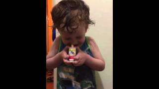 How To Use Flo Kids Nasal Spray demonstrated by 4 year old [upl. by Armin]