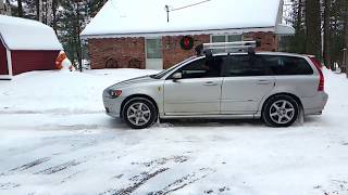 Volvo V50 T5 AWD Haldex 3 in action AWD BURNOUT on snow [upl. by Kata]