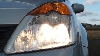 Renault Modus 2004–2007 Lampenwechsel Abblend und Fernlicht [upl. by Terr]