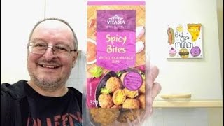 Lidl Vitasia Spicy Chicken amp Rice Bites With Tikka Masala Dips  Food Review [upl. by Naasar495]