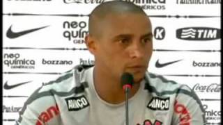 ROBERTO CARLOS DEIXA O CORINTHIANS [upl. by Connors]