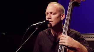 Avishai Cohen  Kumi Venetse Hasadeh Live [upl. by Yror611]