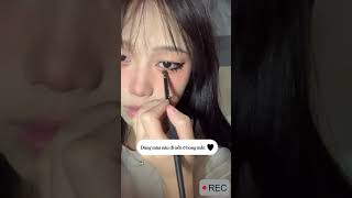 How to get E  Girl’s eyes  Mách bạn cách trang điểm mắt egirl shorts [upl. by Karry]