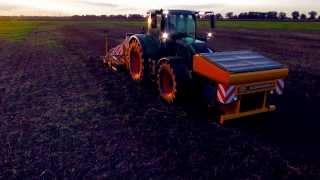 Combiplow  DSF1600  Power Harrow and Seeding Ramp  Agrisem International [upl. by Coad939]