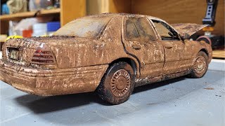 Restoration Golden crown victoria diecast 118 scale [upl. by Jocelyn]