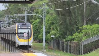 Helensvale Station Train Stop  Brisbane to Goldcoast  Translink 740  March 2023 translink [upl. by Dorraj]