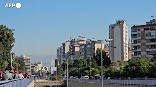 Crolla edificio a Beirut dopo attacco nella periferia sud [upl. by Esialb]