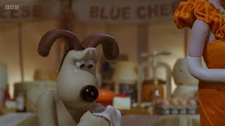 Wallace amp Gromit The Curse Of The Were Rabbit Wallaces Death amp Alive 2005 [upl. by Araccot]