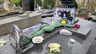 Le Cimetière du Père Lachaise [upl. by Newob]