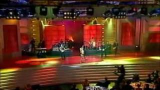 shakira  whenever wherever live  logie awards 2002 mp3 [upl. by Kahn]