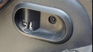 Cambio de manija de puerta interior Oroch  Duster 2019 [upl. by Ayokahs249]