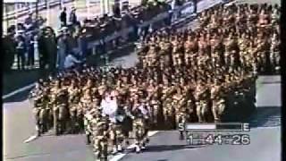 اقوى عرض عسكري للصاعقة الجزائرية لسنة 1984 forces spéciales algeriennes [upl. by Troxell]