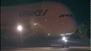 LA380 se pose pour la première fois en Afrique de lOuest [upl. by Nibaj]