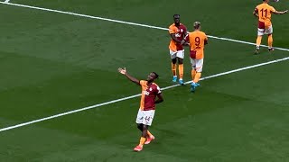 BATSHUAYİ atıyor stad yıkılıyor Cehennem pres ile gelen GOL GalatasarayHatay tribün çekim [upl. by Ultan]