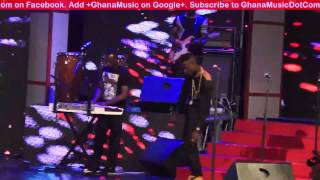 Kaakie amp Stonebwoy  Performance at BASS Awards 2013  GhanaMusiccom Video [upl. by Legnalos]