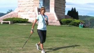 Tecnica Nordic Walking [upl. by Mikah262]