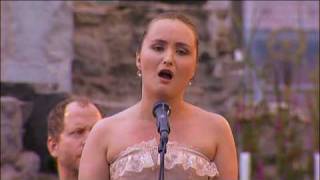 G F Händel Lascia Chio pianga Soprano Julia Lezhneva [upl. by Craw]