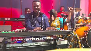 YAW SARPONG AWURADE NA AYE ACOUSTIC COVER BY SANDY ASARE YAW BOADU AND KOFI ASANTE [upl. by Yrbua]