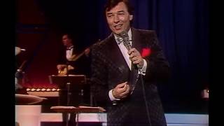 Karel Gott  Babička Palast der Republik 1986 live [upl. by Virge]