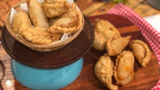 Empanadas tucumanas por María Cuello [upl. by Nordek]