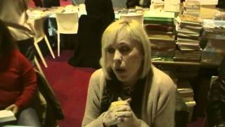 INTERVIEW EXCLUSIF CHRISTINE HAAS RTL PREVISION HOROSCOPE 2010  2011 FETE DU LIVRE LIVE TOULON [upl. by Annaehr]