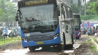 jalur offroad Bus Transjakarta di Puri Beta Tangerang Koridor 13 [upl. by Claudian]