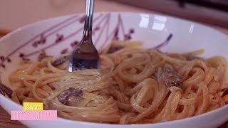 Linguine aux Champignons et à la Crème  Claras Kitchenette  Episode 35 [upl. by Assenal]