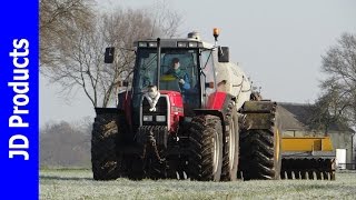 Massey Ferguson 6150Bouwland bemestenSpreading manureGülle ausbringenDoornspijkNL2016Tobroco [upl. by Lluj]