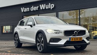 Volvo V60 Cross Country B5 250pk AWD Ultimate  BowersampWilkins  Massage  Trekhaak  20 [upl. by Hortensia]