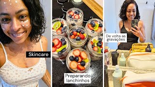 Vlog SUPERMERCADO Voltando a ME CUIDAR alimentação SKIN CARE︱por Daniela Cândido [upl. by Layman]