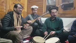 e tamana sher ma baqi old song by shujaulhaq [upl. by Neemsay918]