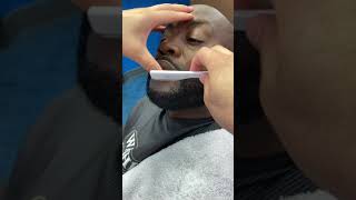 HOW TO DO A FLAWLESS LINE UP ON BEARD WITH STRAIGHT RAZOR🐐🔥🔪 [upl. by Raynah]