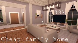 Bloxburg  Cheap Family Home 38k  House Build [upl. by Ragg]