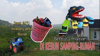 SATU KERANJANG PENUHH Berburu mainan di kebun samping rumah [upl. by Celestine]