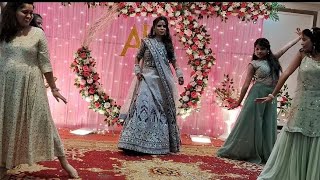 Best Surprise Bridesmaids Dance  Sangeet  Jalebi BabyAnkhiyan Vich Vasde SajnaMathe Te Chamkan [upl. by Aehsat]