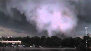 Tornado roars through University of Alabama in Tuscaloosa 4272011 [upl. by Nrev]