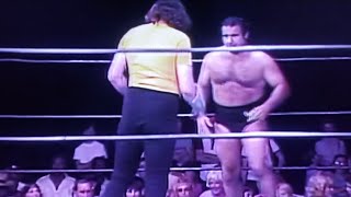 Skannar Akbar Vs Col buck Robley Mid South Wrestling 1982 [upl. by Leahpar650]