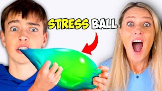 1000€ SI CONSIGUES ABRIR LA STRESS BALL EN MENOS DE 1 MINUTO [upl. by Lorita]