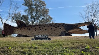 CAJUNS BUILT THIS TO SET IT ON 🔥 BONFIRES on the LEVEE ONLY in Louisiana placesletsgeaux6668 [upl. by Schaefer947]