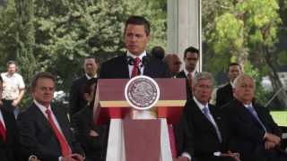 Presidente Peña Nieto recibió al Presidente de China Xi Jinping y a su esposa Peng Liyuan [upl. by Lori188]