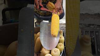 The simplest skill to cut corn [upl. by Dadirac]