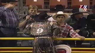 Justin McBride vs Rising Sun  01 PBR Worcester 89 pts [upl. by Ahsinauq919]