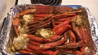 Baked Garlic Butter Crab Legs  SEAFOOD [upl. by Carmelita]