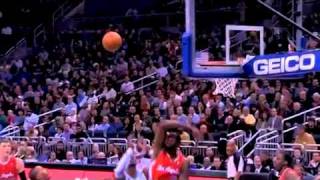 Dwight Howard FREAKISH TwoHanded AlleyOop Dunk Against the Clippers Feb 8 2011 [upl. by Atilrak]