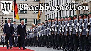 Militärische Ehren der Bundeswehr für König Charles III vor dem Brandenburger Tor  Wachbataillon [upl. by Nicolai]