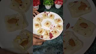 Nariyal ki barfi ki recipe ll coconut mithaai barfirecipe barfi coconutkibarfi [upl. by Yelhs]