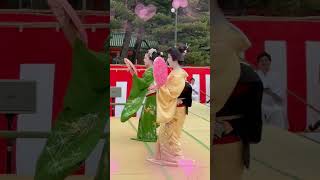 Geikos Dance 🦢🦢  Wonderful Of Japan maiko geisha 舞妓 ❣️🎶 [upl. by Ennirac]