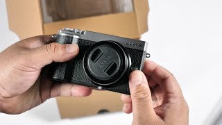 Unboxing Lumix GX9 [upl. by Namad]