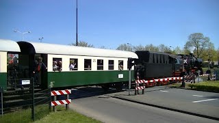 Spoorwegovergang Apeldoorn  Dutch railroad crossing [upl. by Sioled]