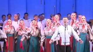 Russische Volksmusik Pjatnitzki Chor  großes Konzert zum Tag des Sieges 2015 [upl. by Nnyllaf651]